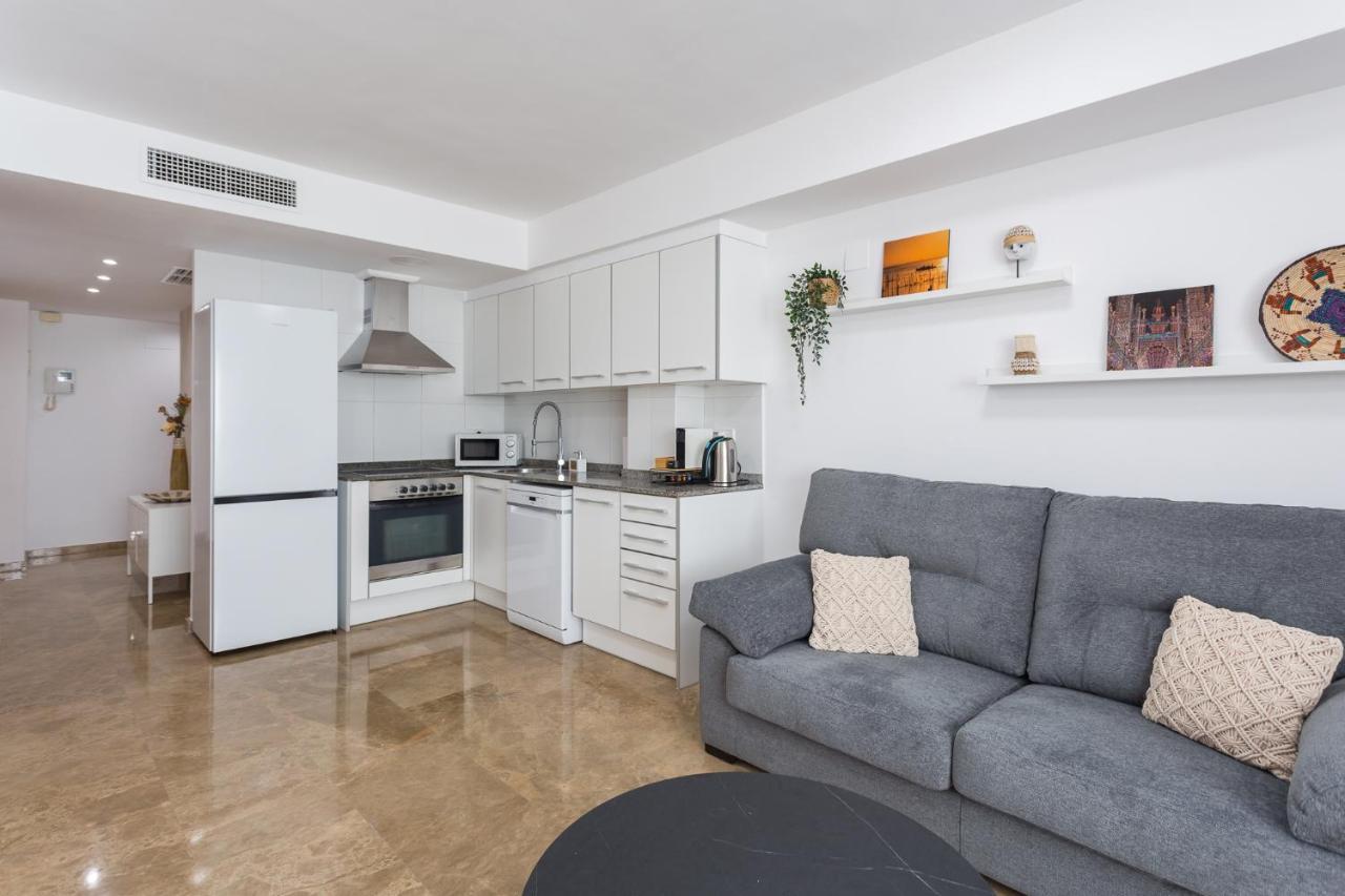 Apartamento Piso Familiar Cerca Del Centro, Ac Y Wifi Gratis Valencia Exterior foto