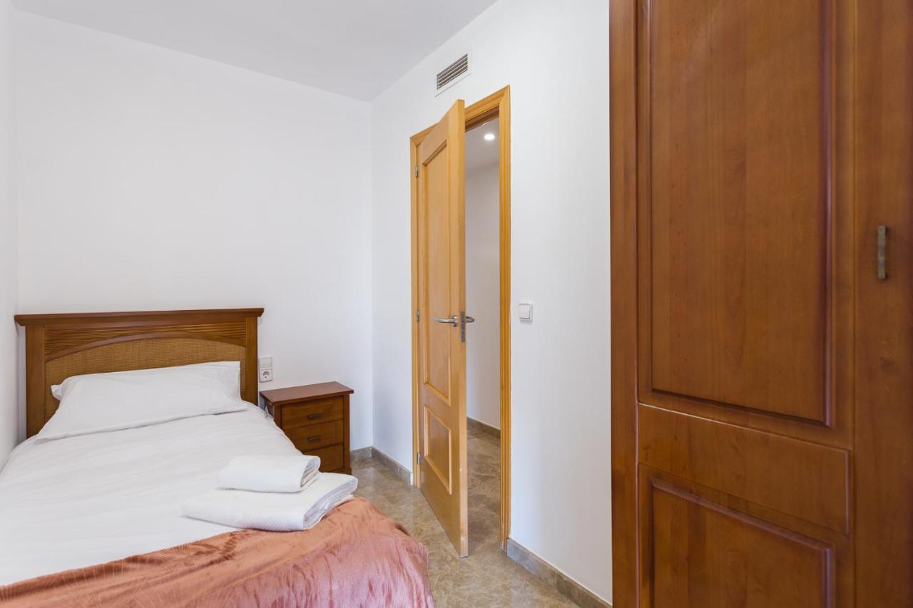 Apartamento Piso Familiar Cerca Del Centro, Ac Y Wifi Gratis Valencia Exterior foto